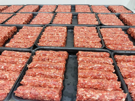 Mici din Carne de Vita Maturata si Porc Mangalita Caserola - Romferm