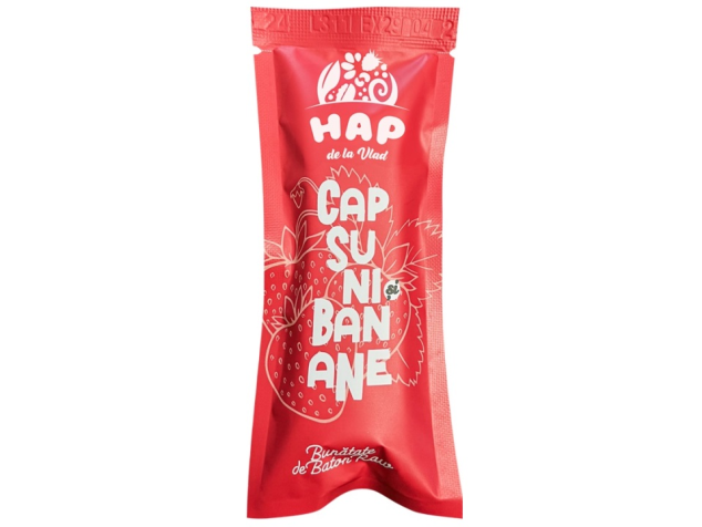 Baton raw vegan cu căpșuni și banane - Tata Vlad