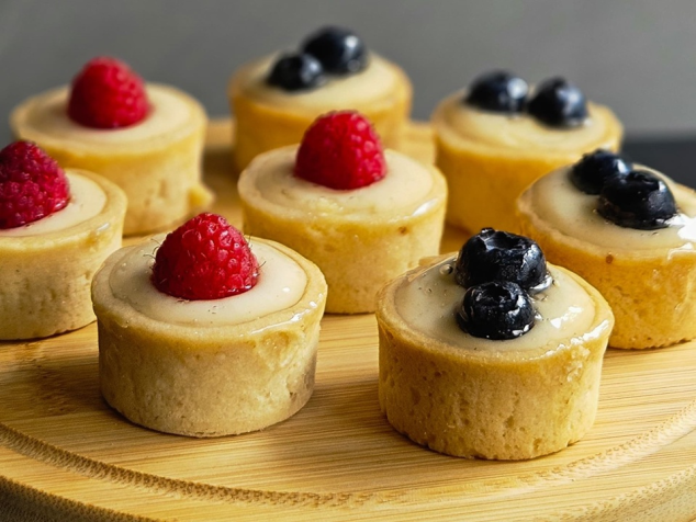 Mini tarte cu fructe - Băcănia Rod