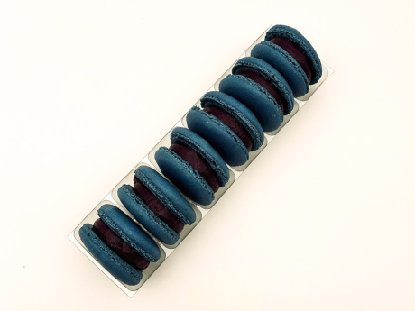 Macarons cu afine - Flour&More