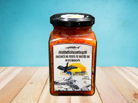 Zacuscă din peşte cu bucăţi de sturion - Gura Portiţei